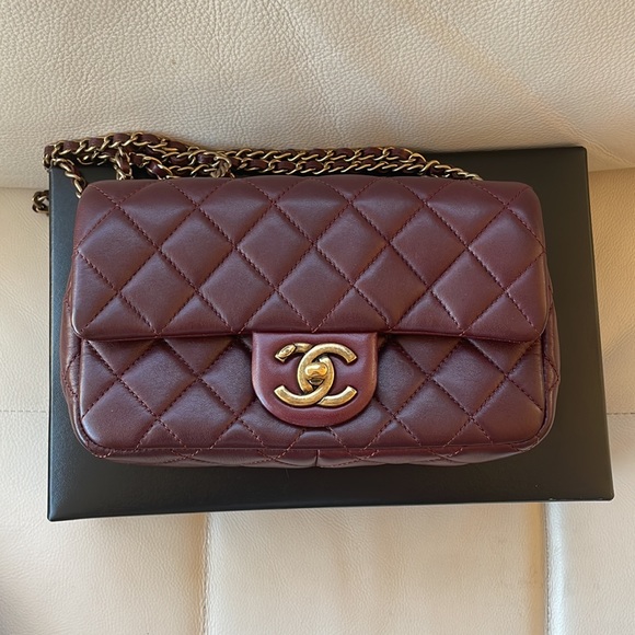 CHANEL Handbags - Chanel mini rectangular flap bag